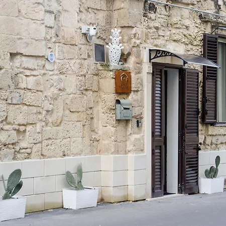 Gile & Nyaraló Lecce